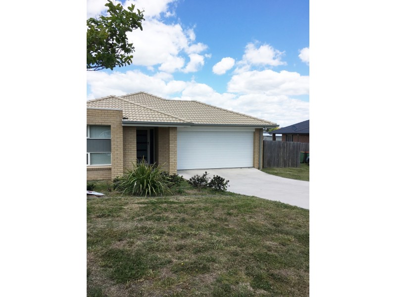 3 Colbar Street, Pittsworth QLD 4356