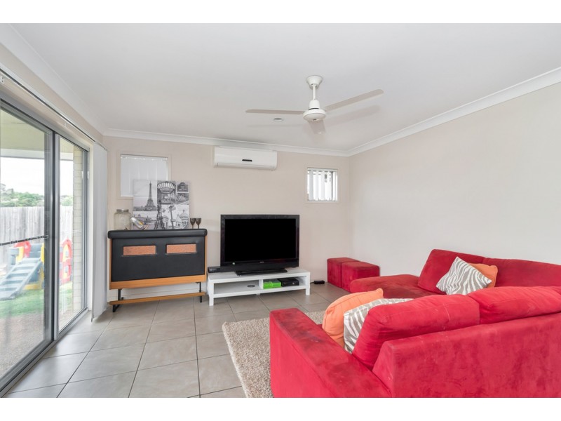 4 High Court Drive, Wilsonton Heights QLD 4350