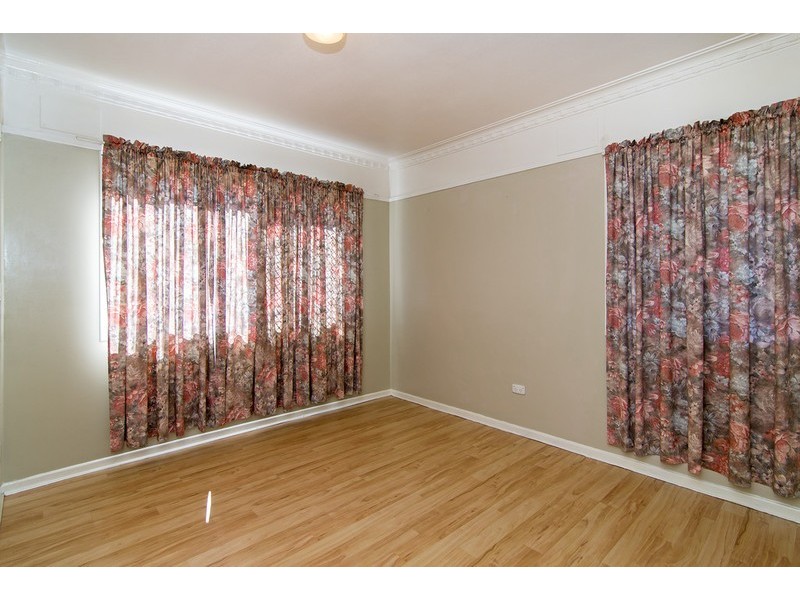 44 Dwyer Street, Harlaxton QLD 4350