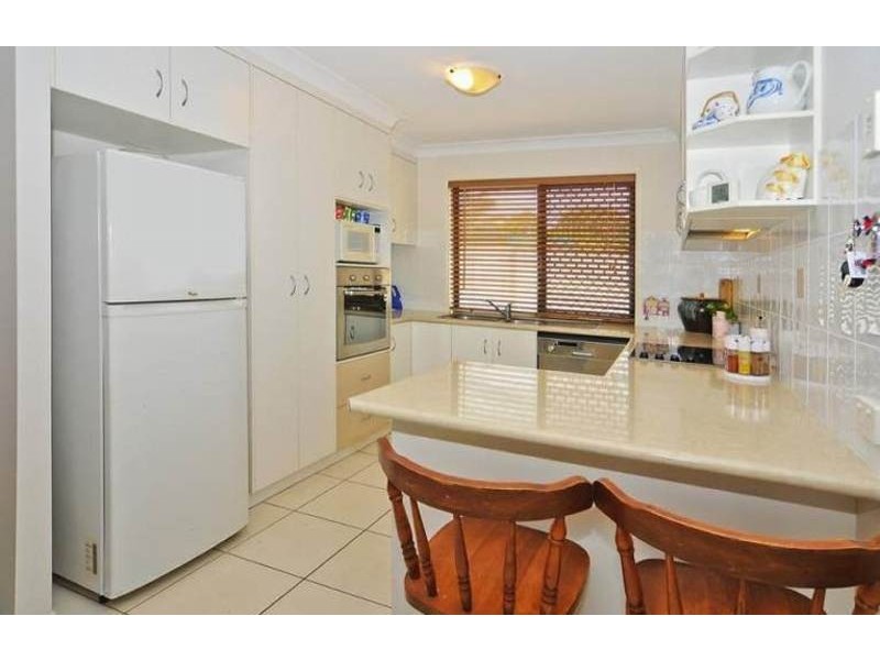 2/448 Alderley Street, Harristown QLD 4350