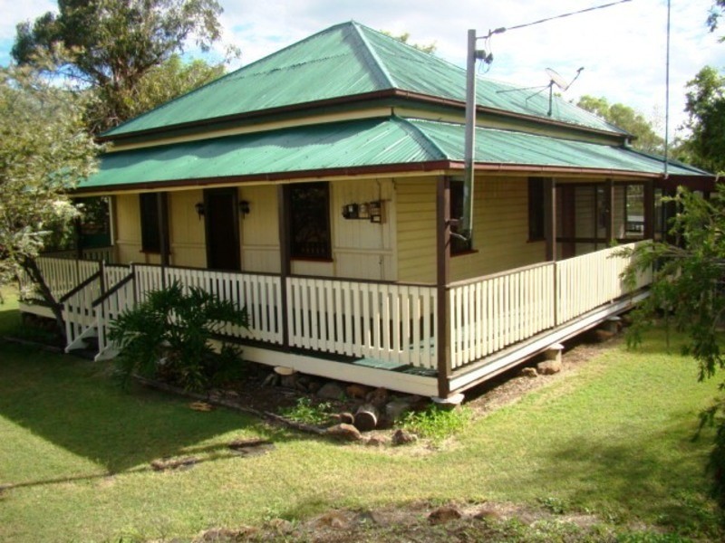 32 Tooth Street, Nobby QLD 4360