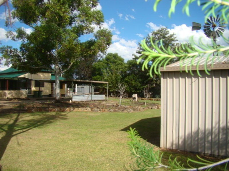 32 Tooth Street, Nobby QLD 4360