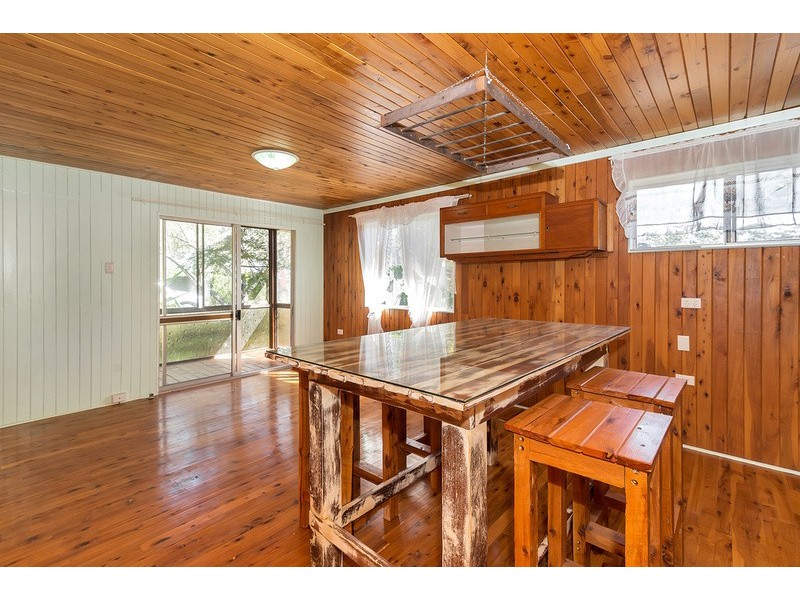 5 Spies Court, Mount Lofty QLD 4350