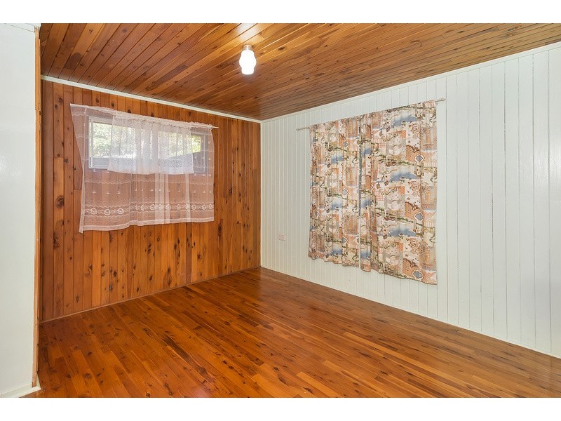 5 Spies Court, Mount Lofty QLD 4350