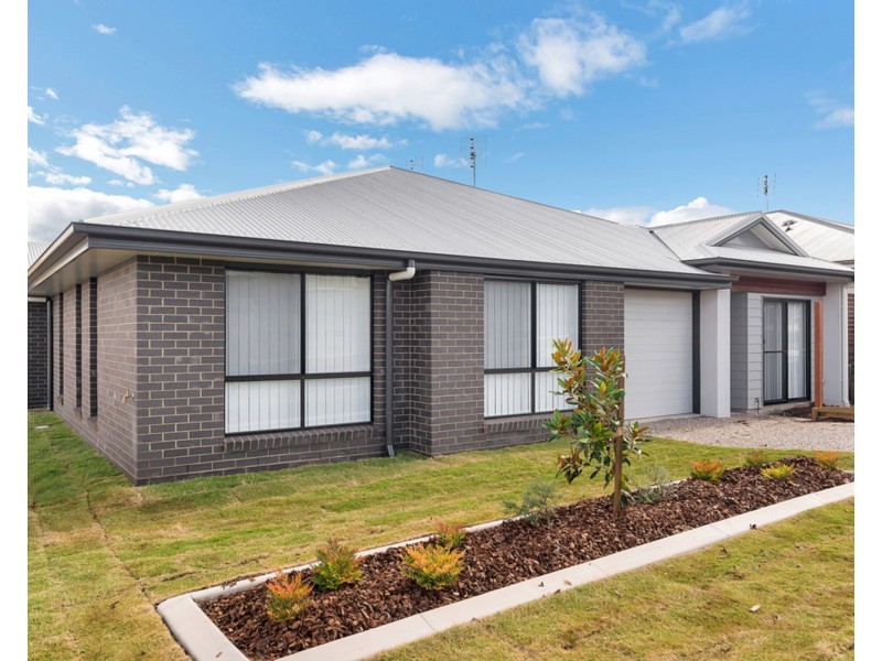 1/1 Carlin Street, Glenvale QLD 4350