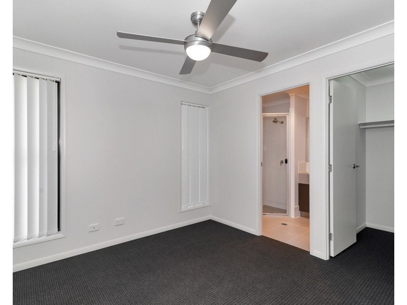 1/1 Carlin Street, Glenvale QLD 4350