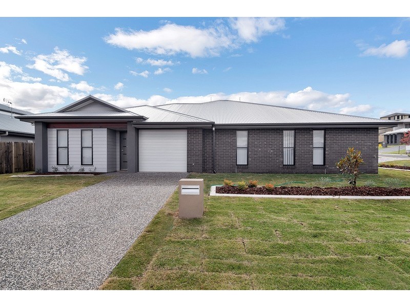 2/1 Carlin Street, Glenvale QLD 4350