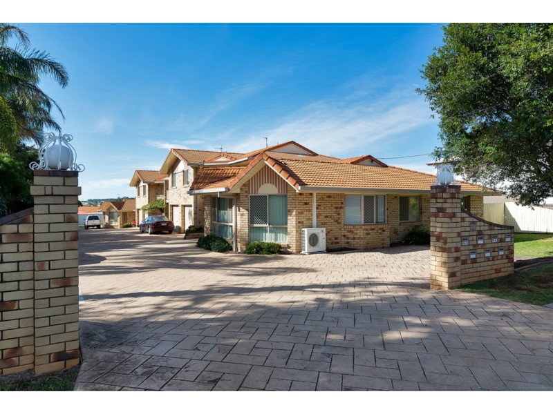 1/420 West Street, Kearneys Spring QLD 4350