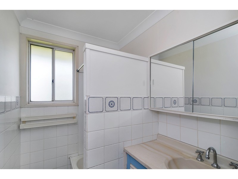 23 Charnley Street, Kearneys Spring QLD 4350