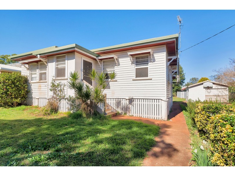 46 Cranley Street, South Toowoomba QLD 4350