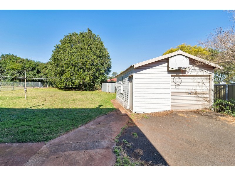 46 Cranley Street, South Toowoomba QLD 4350