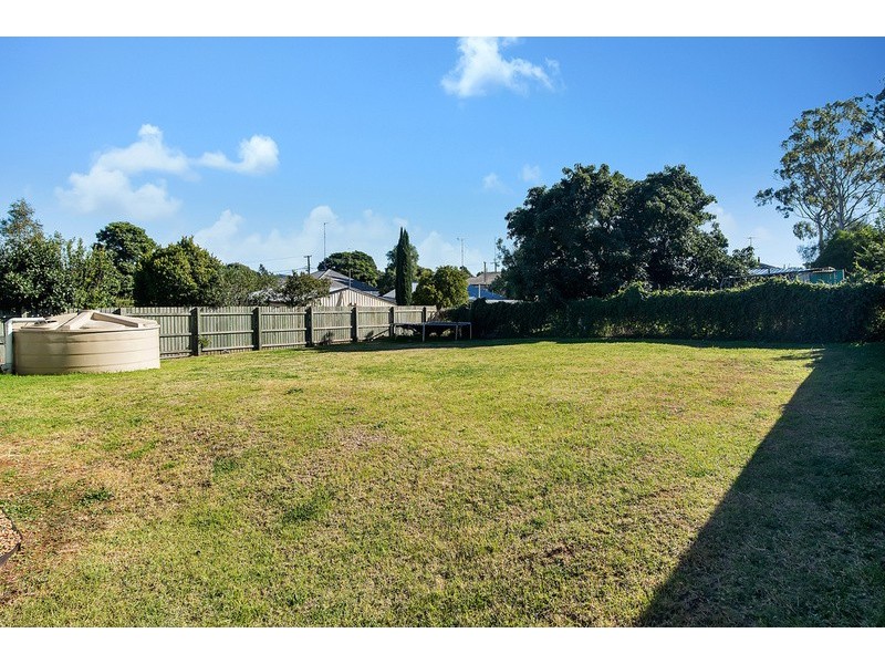 121 Jellicoe Street, North Toowoomba QLD 4350