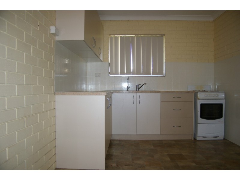 1/31 Hampton Street, Newtown QLD 4350