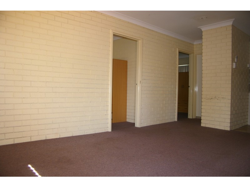 1/31 Hampton Street, Newtown QLD 4350