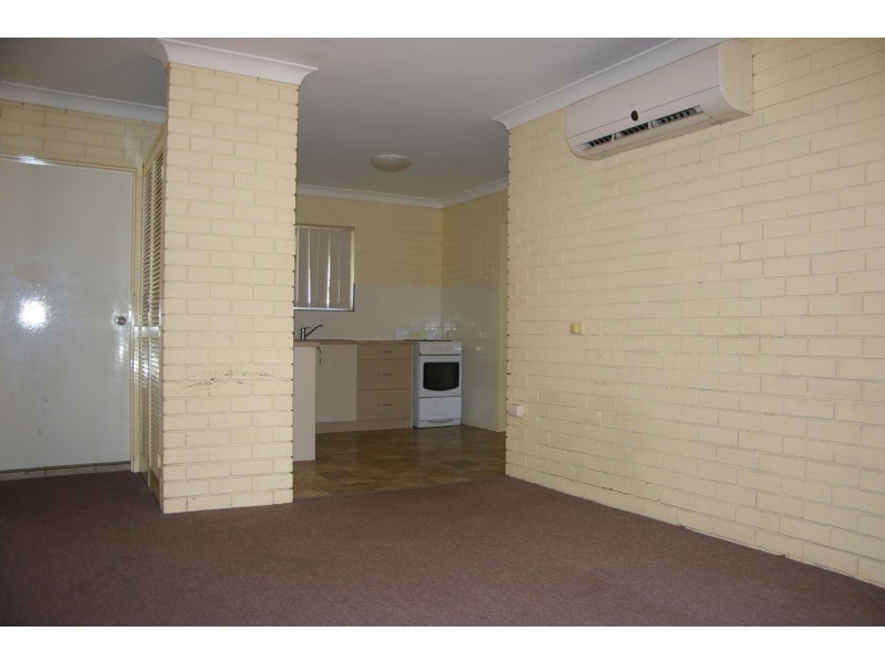 1/31 Hampton Street, Newtown QLD 4350