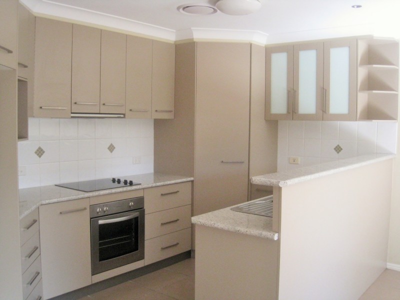 1/249 New England Highway, Harlaxton QLD 4350