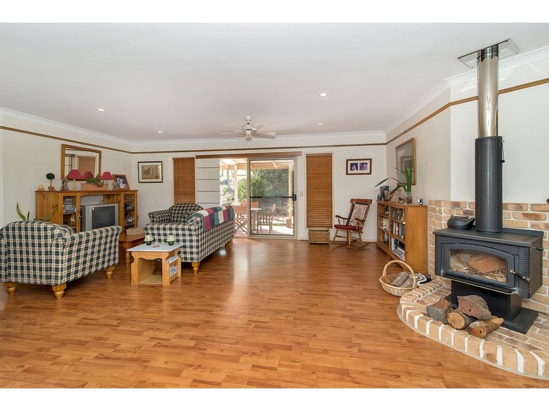 10 Grayson Court, Hodgson Vale QLD 4352