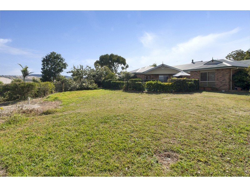 10 Grayson Court, Hodgson Vale QLD 4352