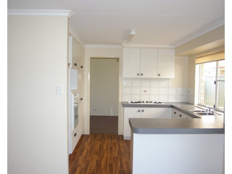 3 Sullivan Street, Kearneys Spring QLD 4350