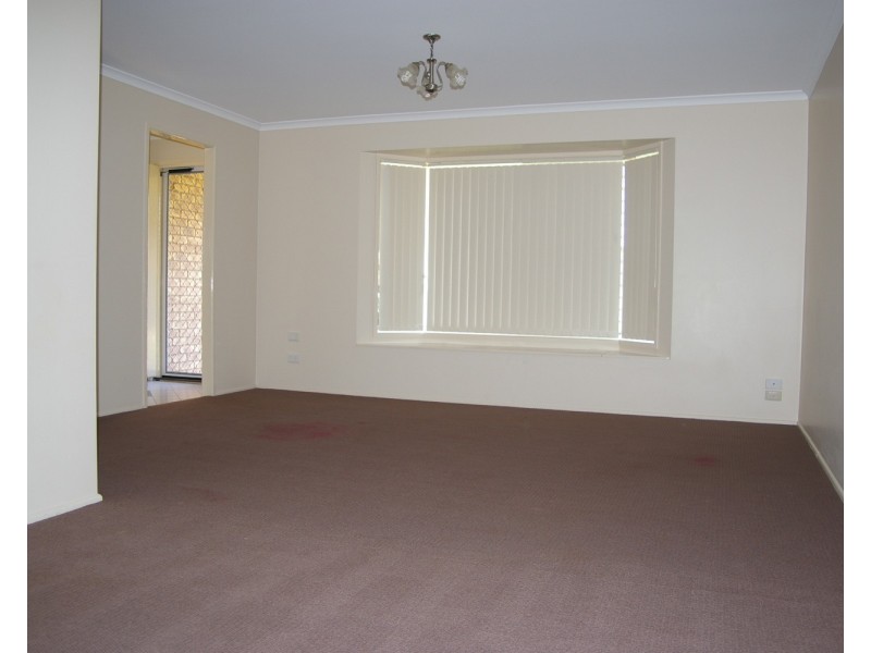 3 Sullivan Street, Kearneys Spring QLD 4350