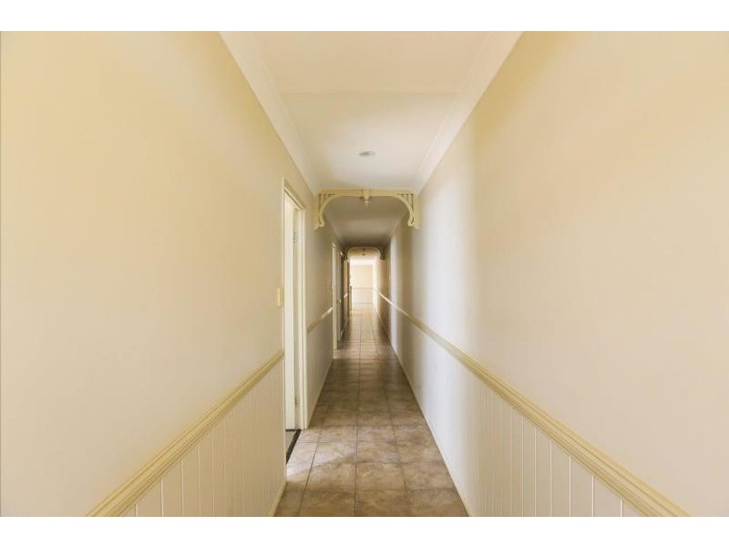 1/14a Hume Street, North Toowoomba QLD 4350