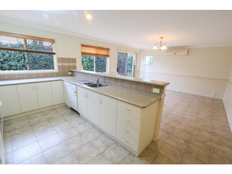 1/14a Hume Street, North Toowoomba QLD 4350