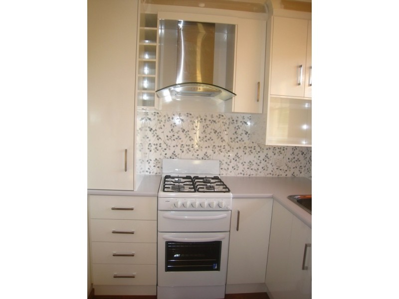1/18 Eunice Court, Kearneys Spring QLD 4350