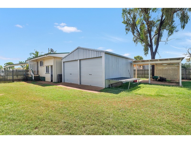 27 Delray Street, Oakey QLD 4401