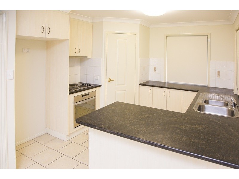 1a Eileen Street, Harristown QLD 4350