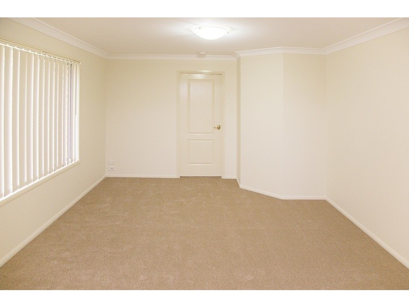 1a Eileen Street, Harristown QLD 4350