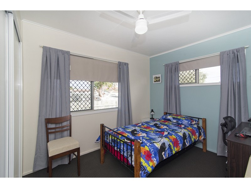 24 Aubigny Road, Oakey QLD 4401