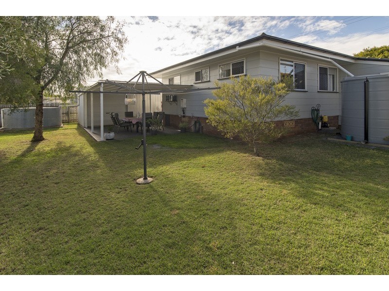 24 Aubigny Road, Oakey QLD 4401
