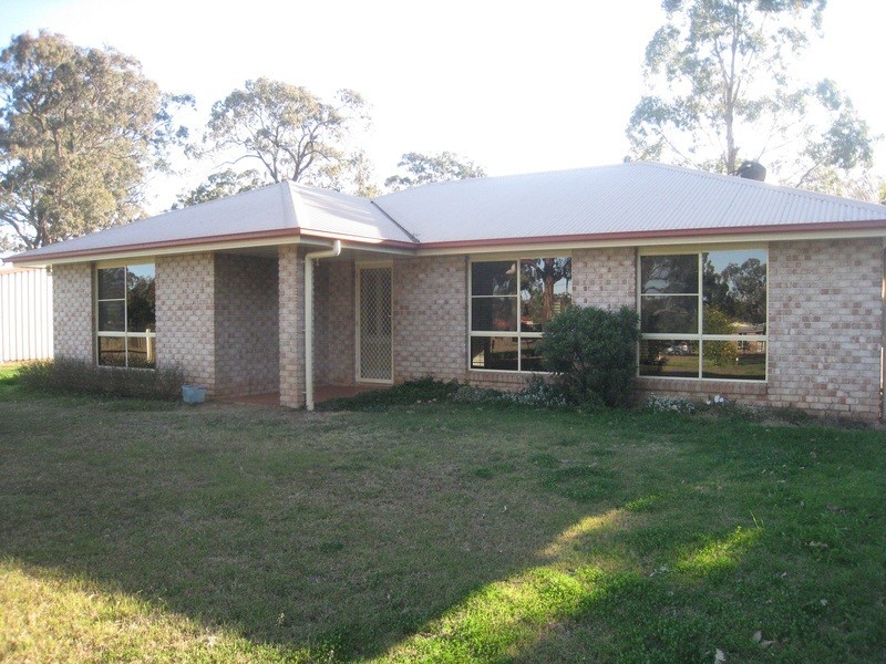 15 Skyview Street, Meringandan West QLD 4352