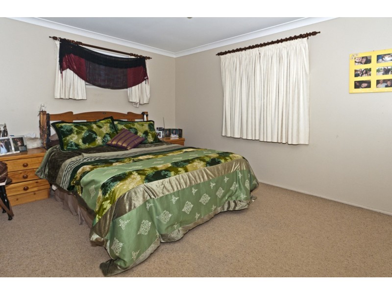 38 Noll Street, Kearneys Spring QLD 4350