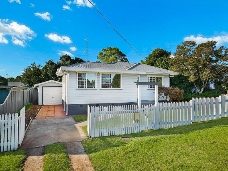 13 Mallon Street, Rangeville QLD 4350
