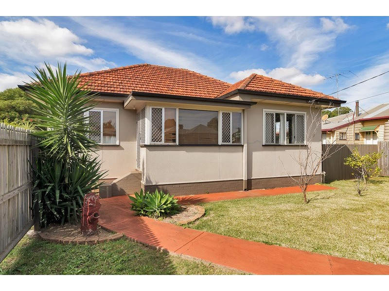 180 Holberton Street, Newtown QLD 4350