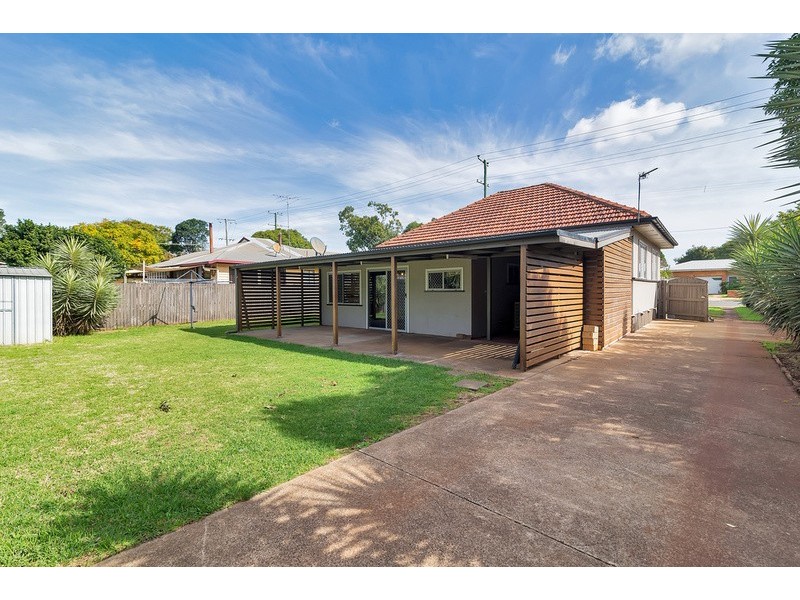 180 Holberton Street, Newtown QLD 4350