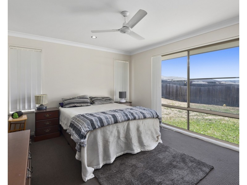 38 Newman Road, Wyreema QLD 4352