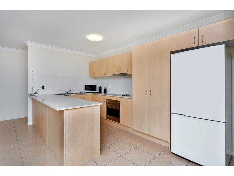 2 Justice Close, Glenvale QLD 4350