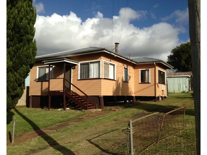 22 Roseberry Street, North Toowoomba QLD 4350