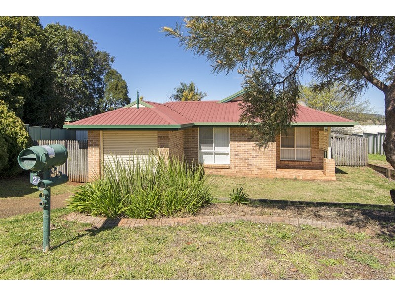 26 Liquidamber Street, Glenvale QLD 4350