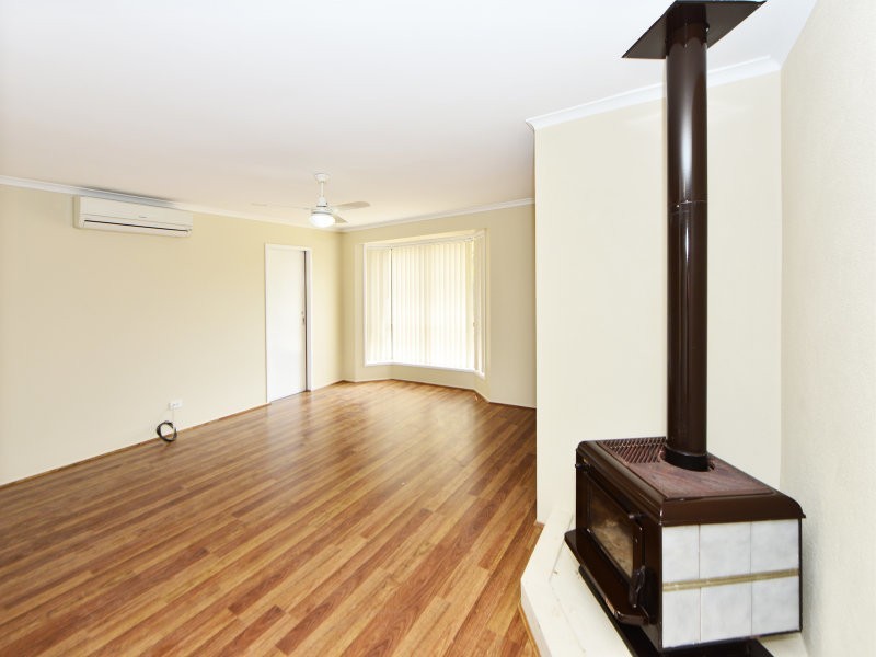 16 Crosby Street, Darling Heights QLD 4350