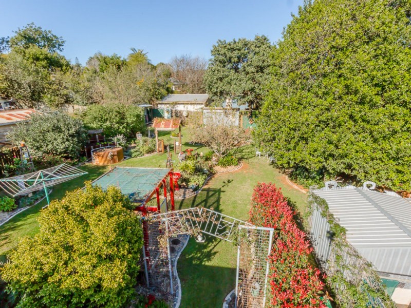 8 Perry Street, Harlaxton QLD 4350