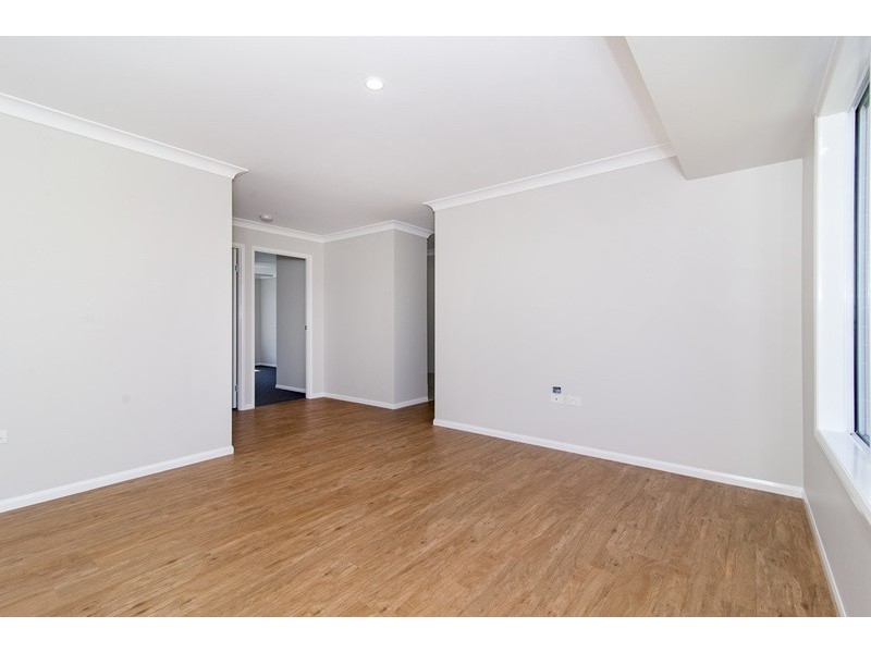 22 Gwenda Drive, Westbrook QLD 4350