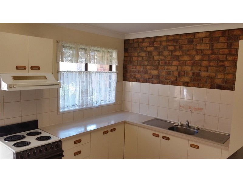 15/280 James Street, Harristown QLD 4350