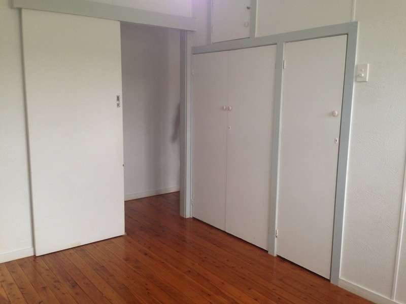 18 Yaldwyn Street, Harristown QLD 4350