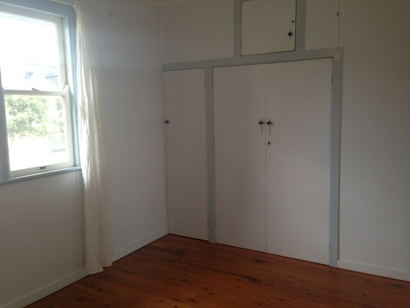 18 Yaldwyn Street, Harristown QLD 4350