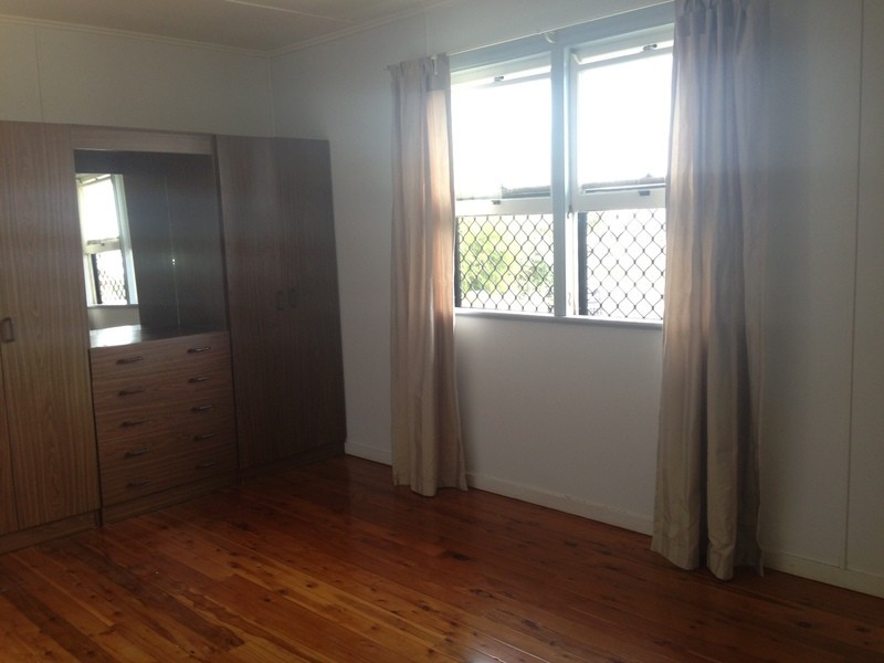 18 Yaldwyn Street, Harristown QLD 4350