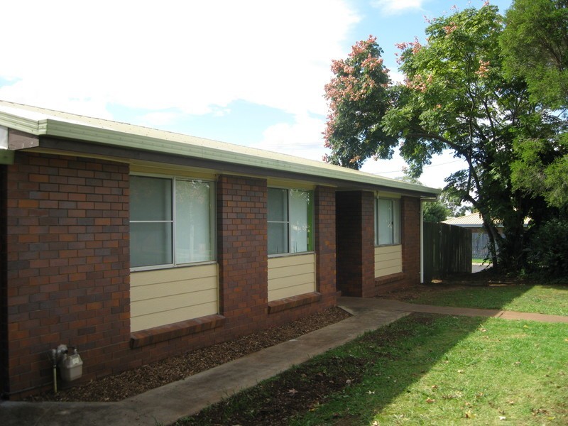 7 Wine Drive, Wilsonton Heights QLD 4350