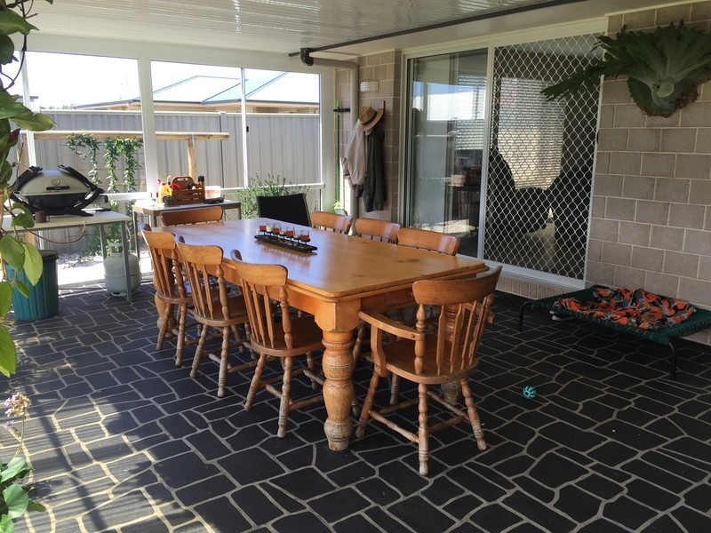 25 Murray Street, Oakey QLD 4401